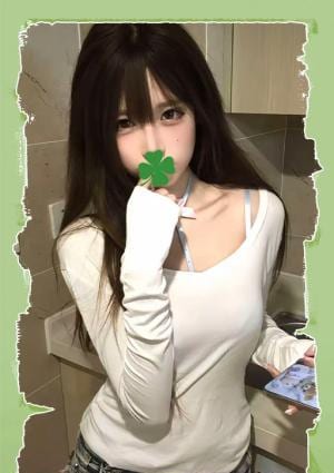 極楽屋 れな
