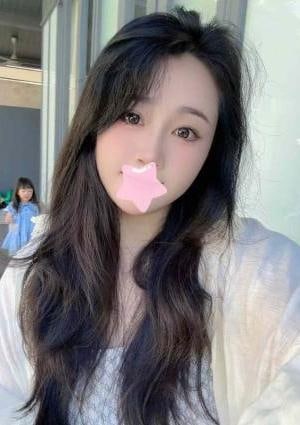 世々楽 ゆこ