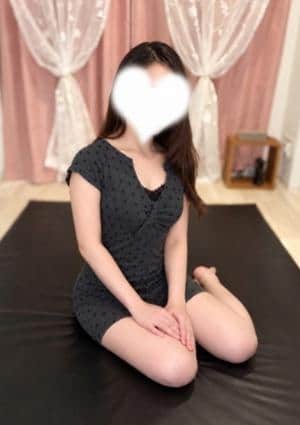 ノイ 都立大学店 森川みのり(新人)