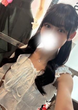 RedRibbon（レッドリボン）恵比寿・中目黒 まこ(SILVER)