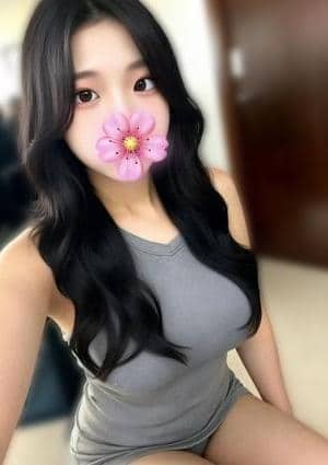 LUCY（ルーシー） ゆい