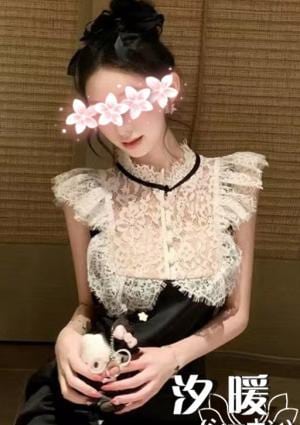 汐 暖 リコ