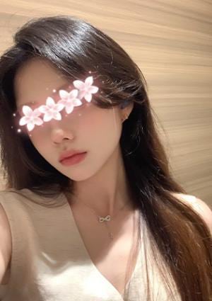 美人の小屋 ひとみ