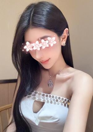 美人の小屋 かりな