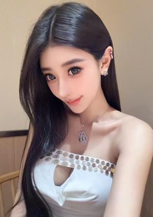 美人の小屋 かりな