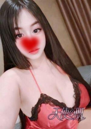 天使の肌 あや