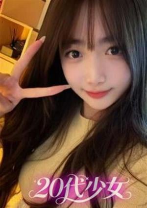20代少女 かれん