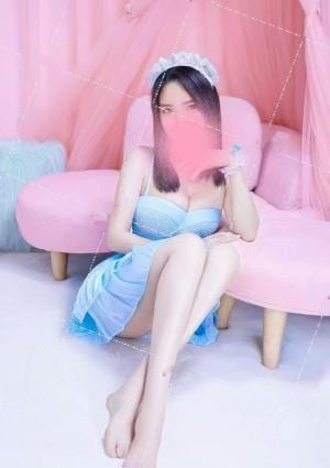 Tiara 新人Lisa