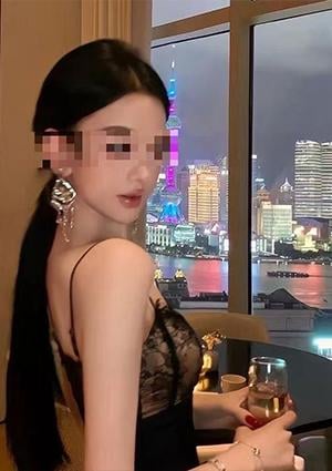 魅惑の女王 夜ちゃん