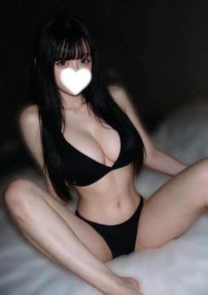 エステクイーン 桃瀬 まな