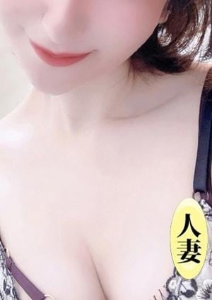聖なる人妻 琥珀きら