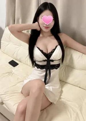 赤い唇 ゆき