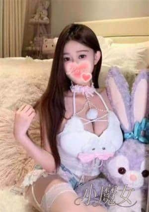 小魔女 ゆり