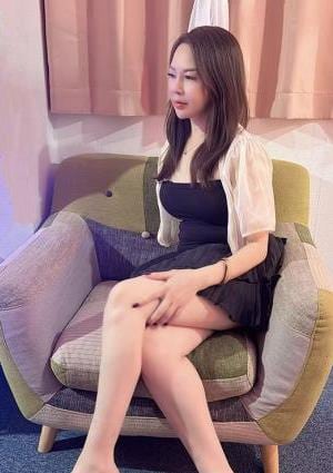楽楽 あやかさん