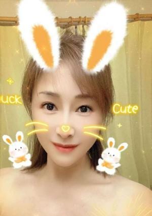 彩 ゆいちゃん
