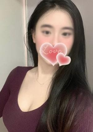 ファティーナ リリ