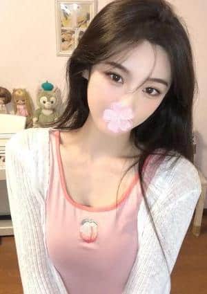 Alina あや