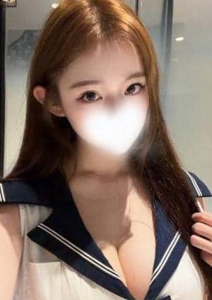 彩葉 えみ