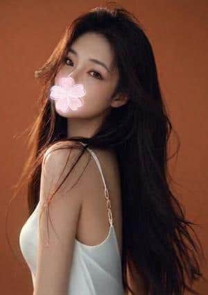 密やか リナさん