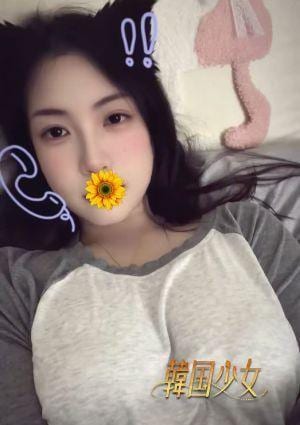韓国少女 モモ