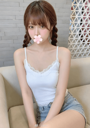 瑗中瑗 えり