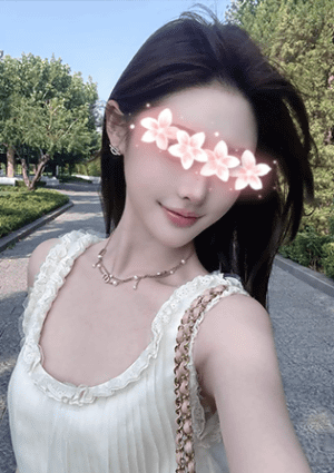 皇宮婷（こうぐうてい） みつき