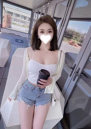 Rosée（ロゼ） りさ