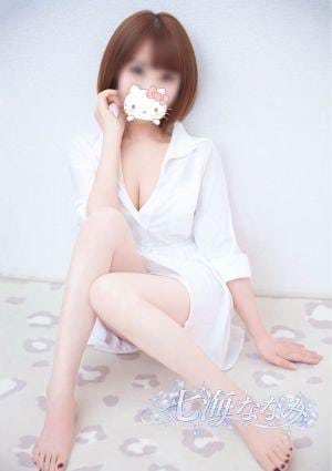 七海 サユリ