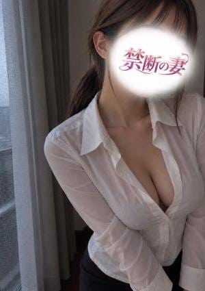 禁断の妻 ななこ