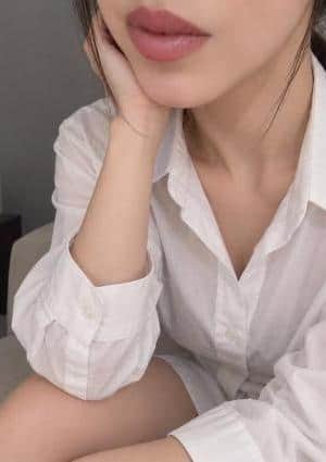 人妻神の手 明日香