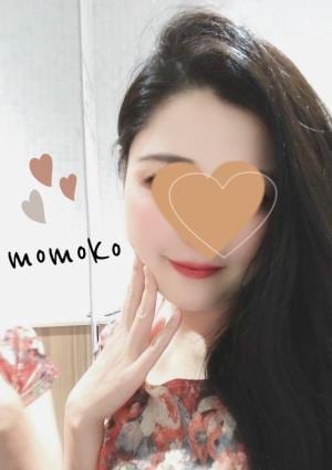 EMUe（エミュ） 吉野  ももこ