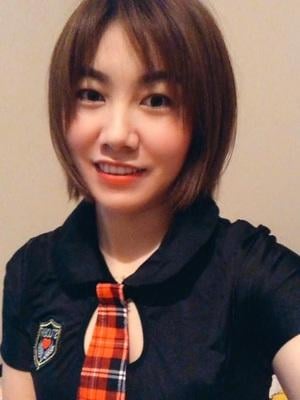 nana さゆり