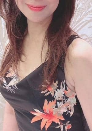 横浜新横浜町田人妻メンズエステ 夏目れいこ