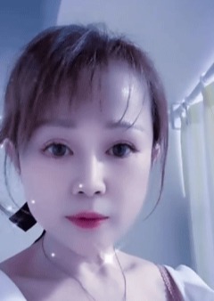 蓮の花 えみ