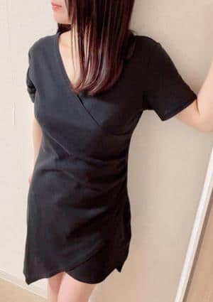 庵（いおり） 水無瀬　彩葉