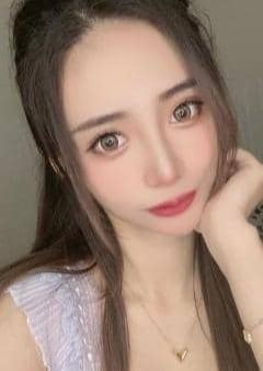 紅玫瑰 もも
