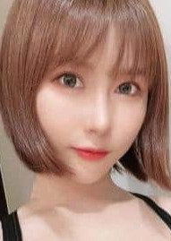 紅玫瑰 れな