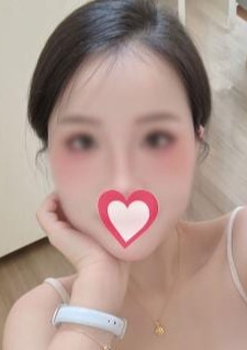 菫（すみれ） 麻美