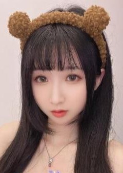 紫のバラ もも