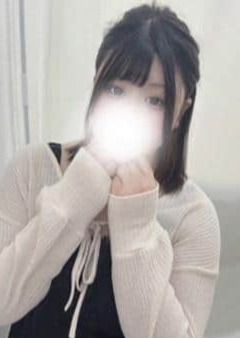 E ・Over♡（イーオーバー） るな