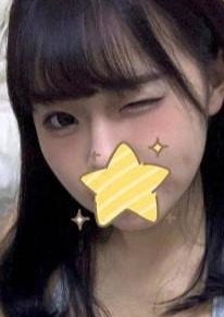 ビンク色 えみ