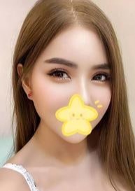 桃子（もも) ゆな