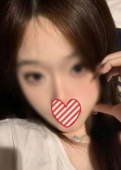 やみつき みえ