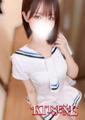 KITSUNE りさ