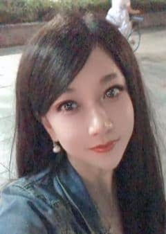 チャイナ娘 なつ