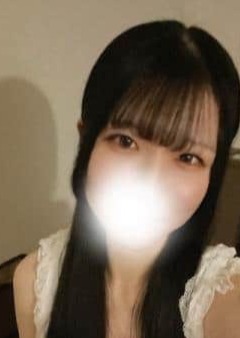 C-MOON（シームーン） みく
