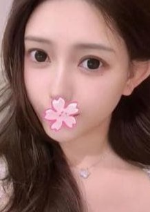 未練 エミリ