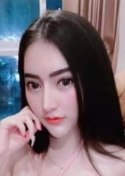 蜜泡の彼女達 れな