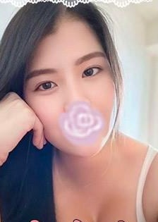 夜来香（やらいこう） ゆり(タイ人)