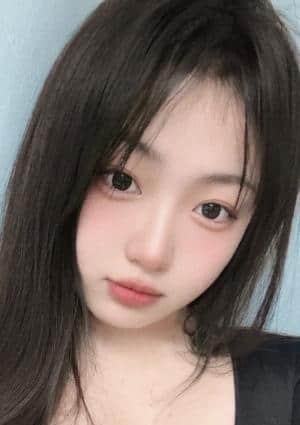 紫苑（しおん） アンナ